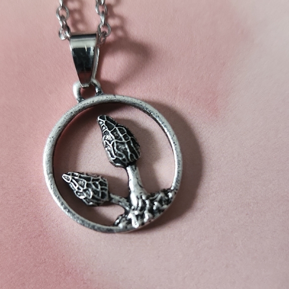 NEW Mushroom Silver Pendant Necklace - Picture 2 of 6